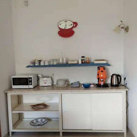 A Due Passi Dal Molino Homestay *