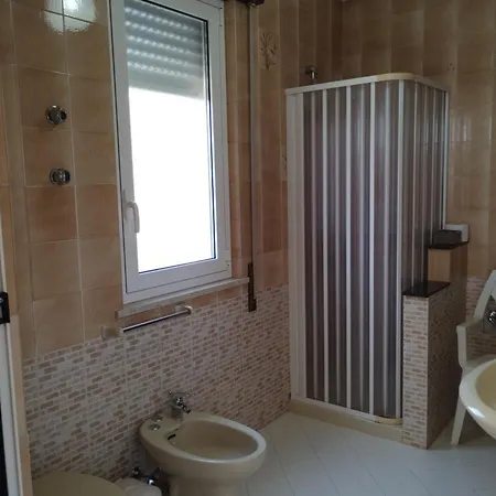 Homestay A Due Passi Dal Molino Valderice